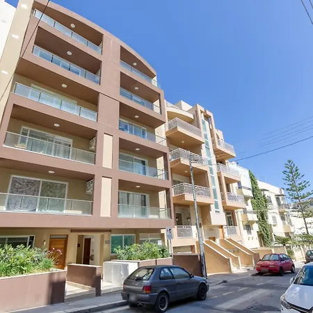 Apartament Designer 3br In Charming Marsascala By 360 Estates *
