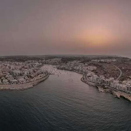 Apartament Designer 3br In Charming Marsascala By 360 Estates *