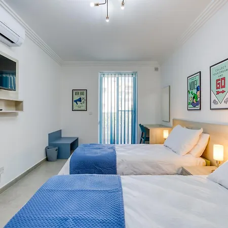 Апартаменты Designer 3br In Charming Marsascala By 360 Estates