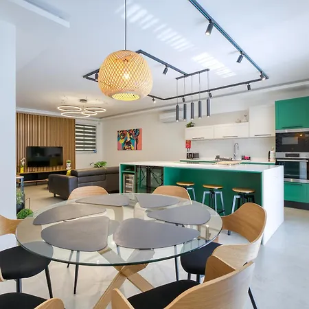 アパート Designer 3br In Charming Marsascala By 360 Estates マルサスカーラ